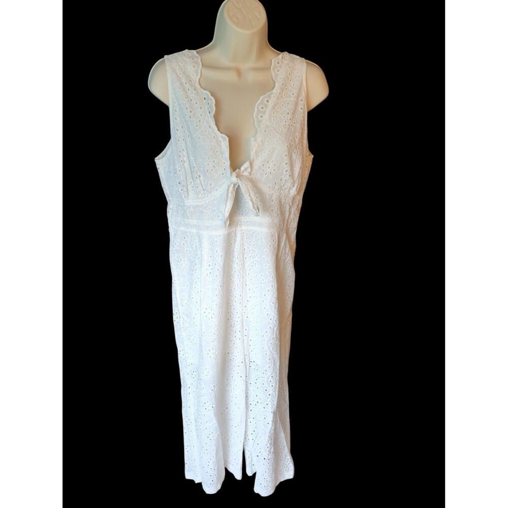 Davi & Dani White Cotton Eyelet Jumpsuit - Sleeveless Tie-Front Boho - Size L